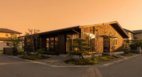 新潟の桃山の家