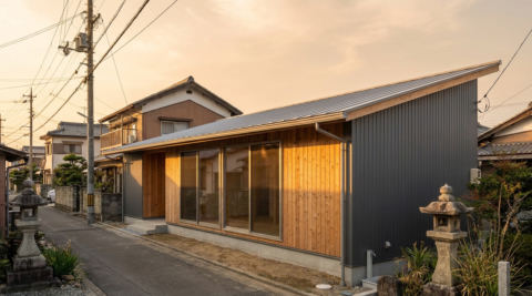 西高松の風の家