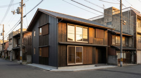 京都・越屋根のある自然素材の家