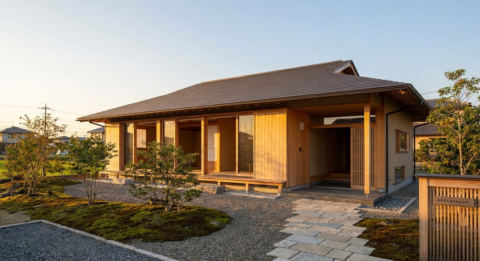 和合本町の家