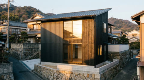 広島・狭小の町家